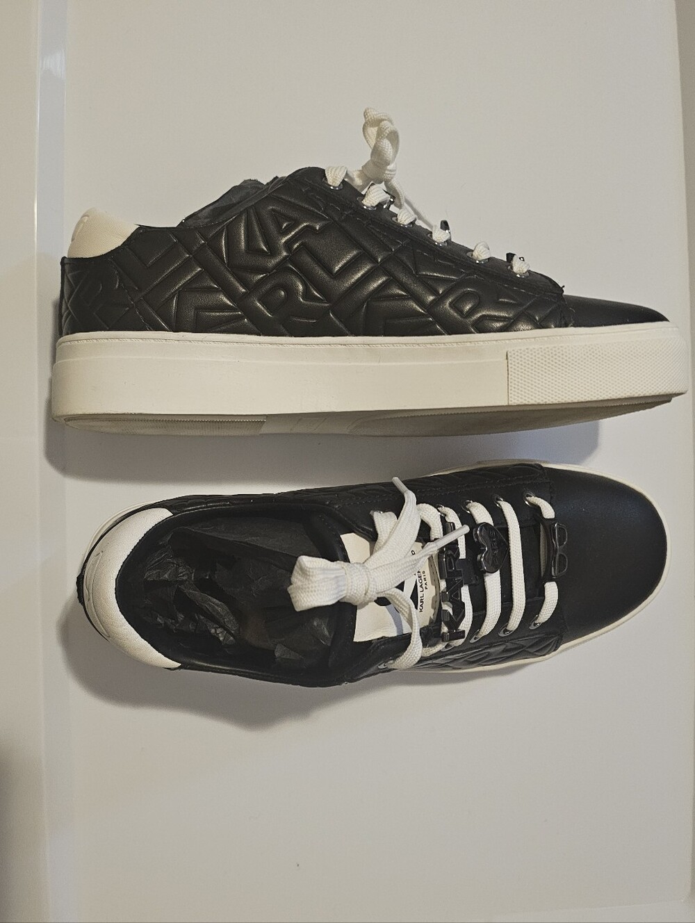 Karl Lagerfeld Black & Whitr Quilted Low-Top Sneakers